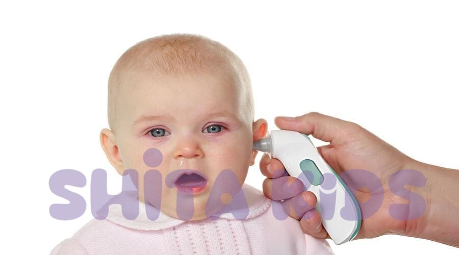 nhiệt độ cơ thể trẻ khi sốt mọc răng thường dao động nhẹ từ 38 đến 38.5 độ C