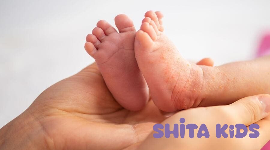 Quy trình tắm bé chưa rụng rốn an toàn giúp ngăn ngừa vi khuẩn xâm nhập.